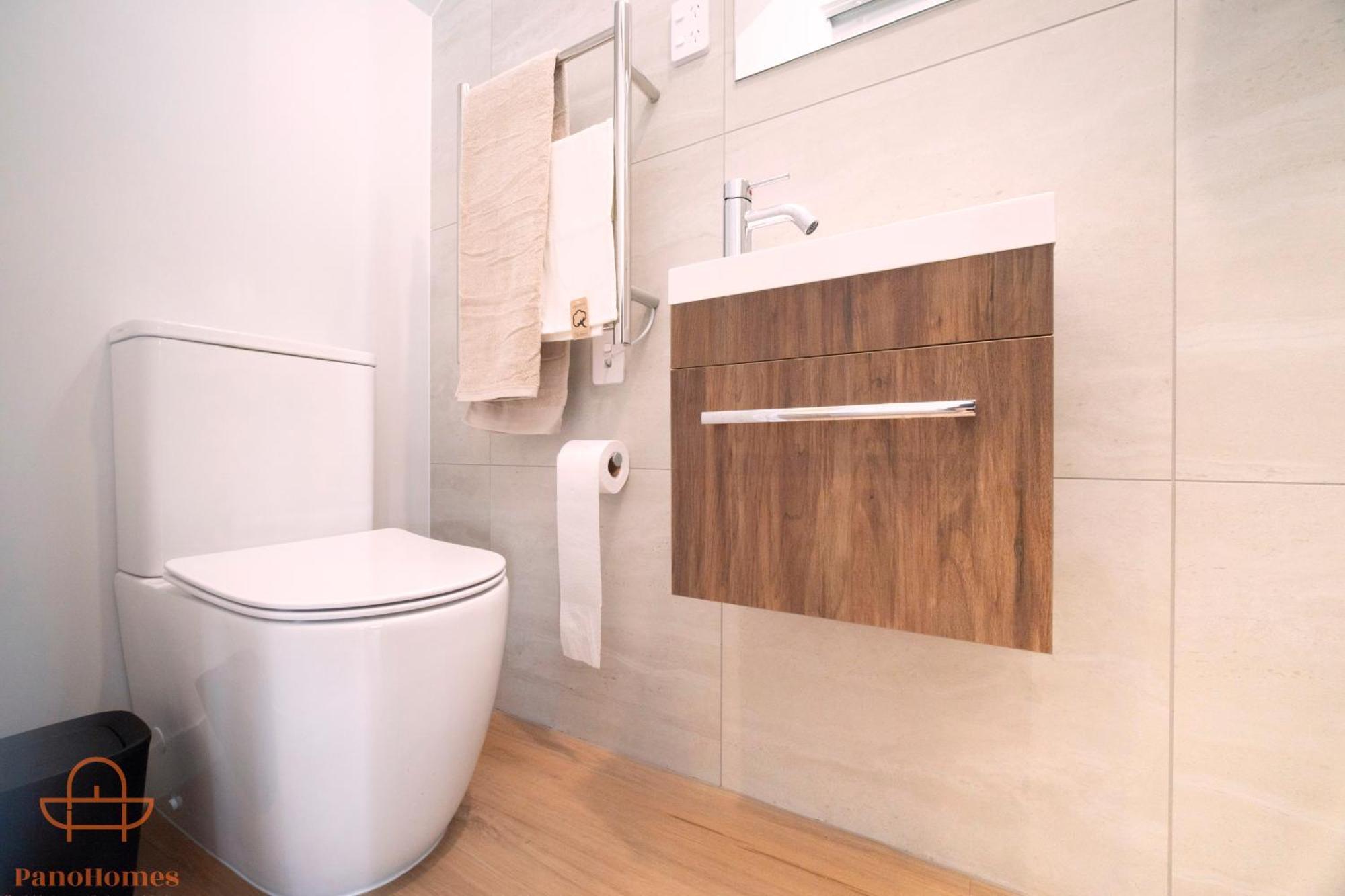 Modern Townhouse Close To City With Full Kitchen - Ellerslie Auckland Buitenkant foto