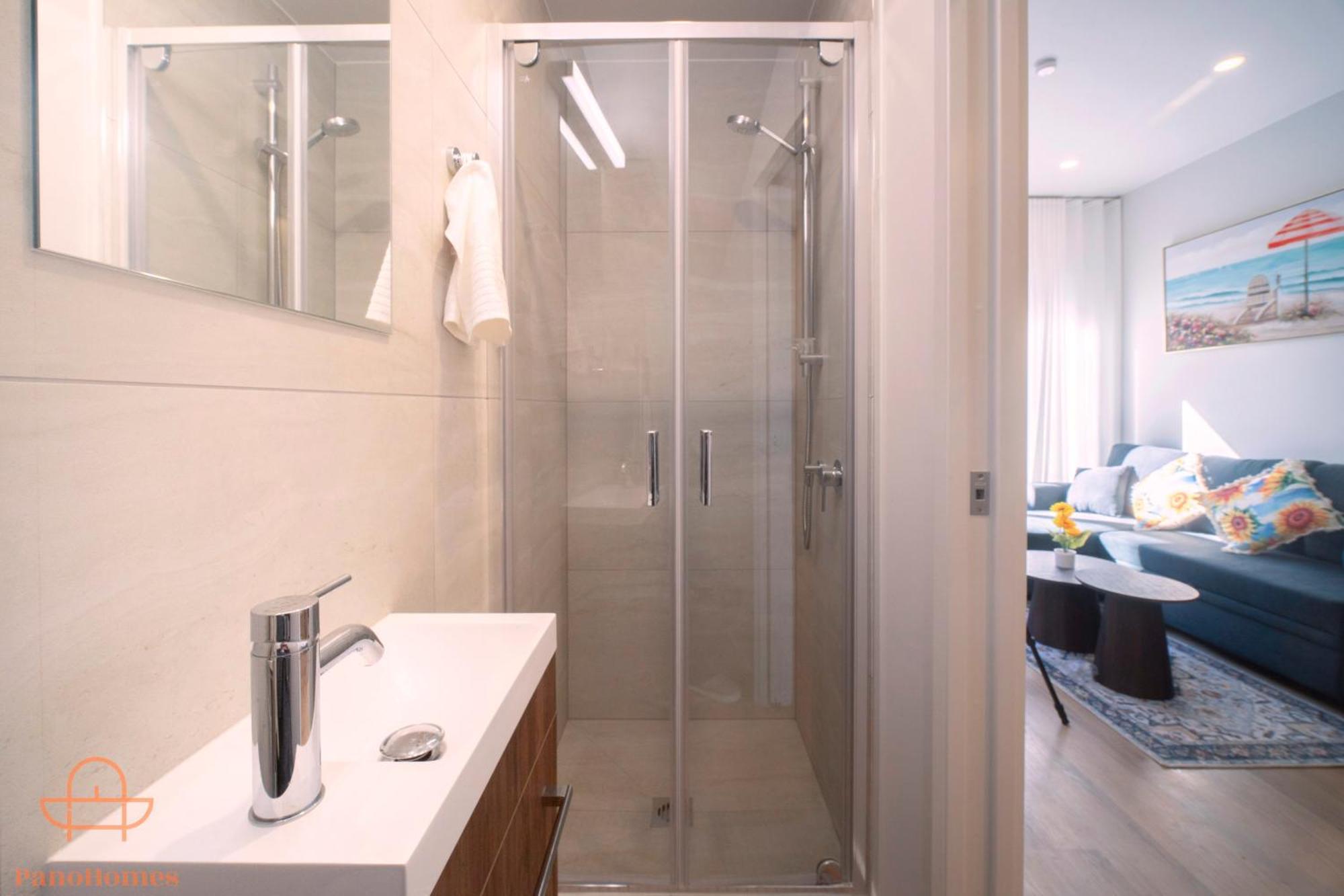 Modern Townhouse Close To City With Full Kitchen - Ellerslie Auckland Buitenkant foto