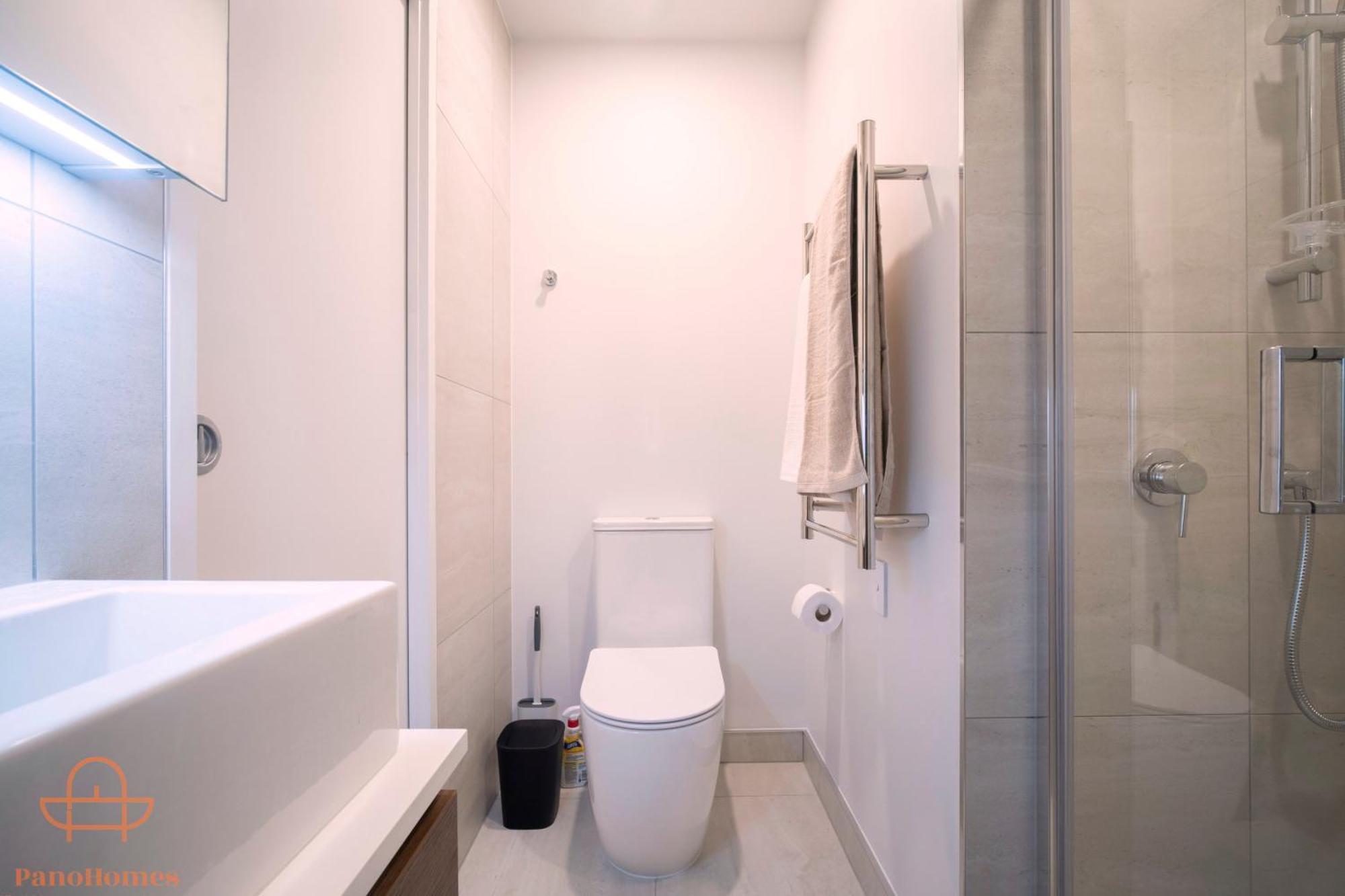 Modern Townhouse Close To City With Full Kitchen - Ellerslie Auckland Buitenkant foto